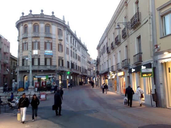 Via Garibaldi, Cagliari