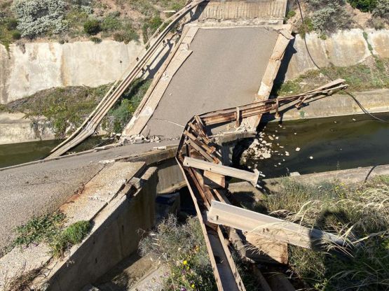 Ponte crollato