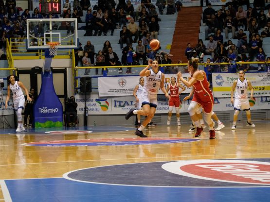 Partita di basket, foto Sardegnagol Marina Federica Patteri