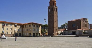 Carbonia, piazza Roma, foto trolvag