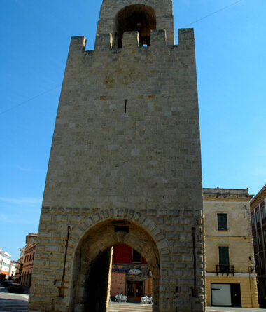 Torre San Cristoforo, Oristano, foto Ulybug