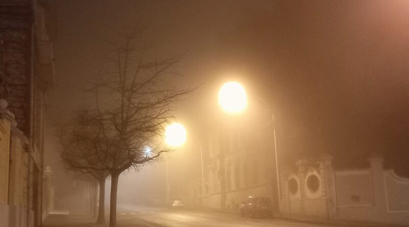 Cagliari avvolta nella nebbia