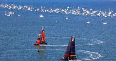 Luna Rossa Prada Pirelli, Emirates Team New Zealand, America's Cup, foto Luna Rossa Prada Pirelli