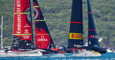 Luna Rossa Prada Pirelli, Emirates Team New Zealand, America's Cup, foto Luna Rossa Prada Pirelli