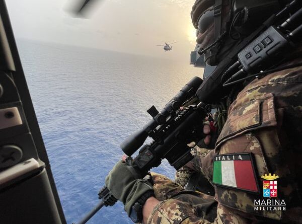 Marina militare contro la pirateria