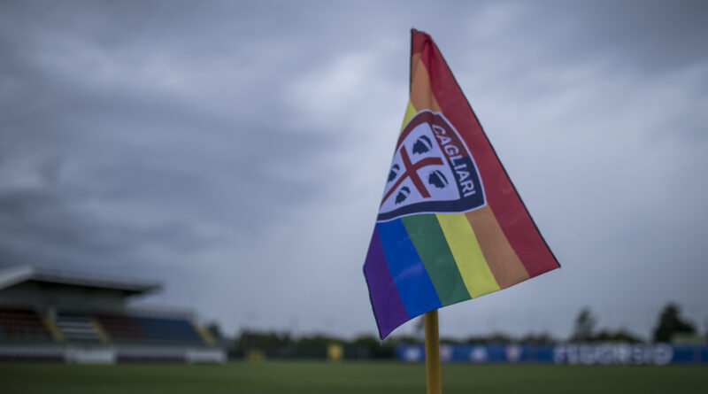 Bandiera Cagliari Calcio, omotransfobia