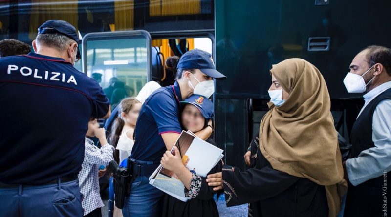 Polizia di Stato, bambini afgani