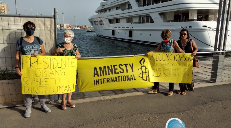 Amnesty International, sit in Cagliari, foto Sardegnagol, riproduzione riservata