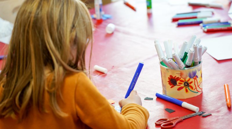 Bambina, foto Ministero dell'Istruzione