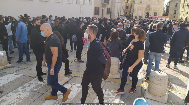 Protesta, foto Sardegnagol riproduzione riservata