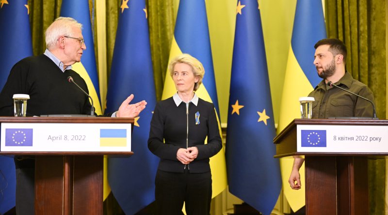 Ursula von der Leyen, Josep Borrell, Volodymyr Zelensky, foto Christophe Licoppe, European Union, 2022 Copyright Source: EC - Audiovisual Service