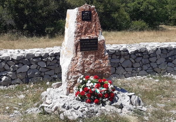 La stele dei bersaglieri