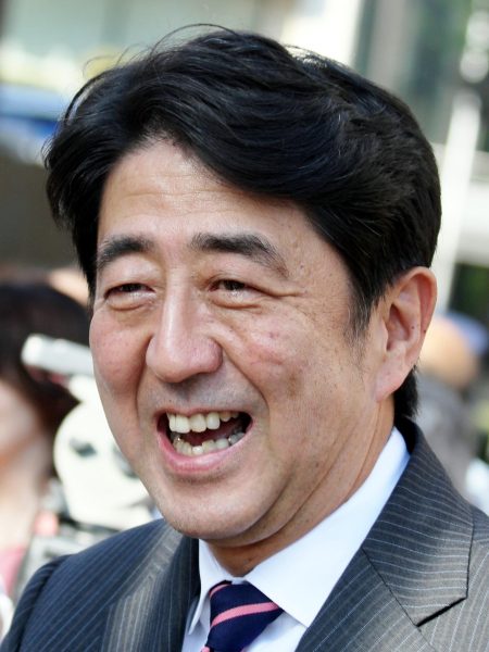 Shinzo Abe, Foto di WikimediaImages da Pixabay