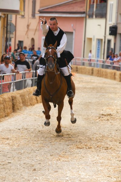 Corsa all'anello Osilo