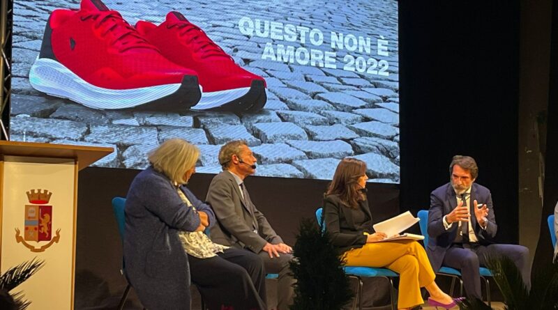 Palco, questo non è amore