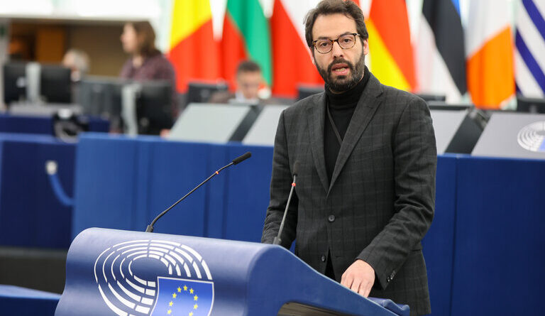 Lefteris Nikolaou-Alavanos, foto Alain ROLLAND Copyright: © European Union 2023 - Source : EP