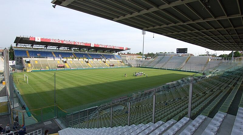 Stadio Ennio Tardini, foto Verdi85 commons Wikipedia