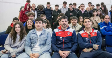 Aresti, Viola, foto Cagliari Calcio