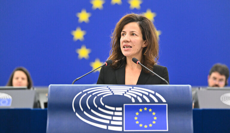 Roxana Minzatu, foto Philippe STIRNWEISS Copyright: © European Union 2024 - Source : EP